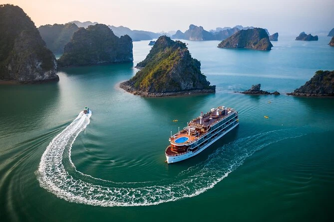 Hanoi & Ha Long Bay Harmony