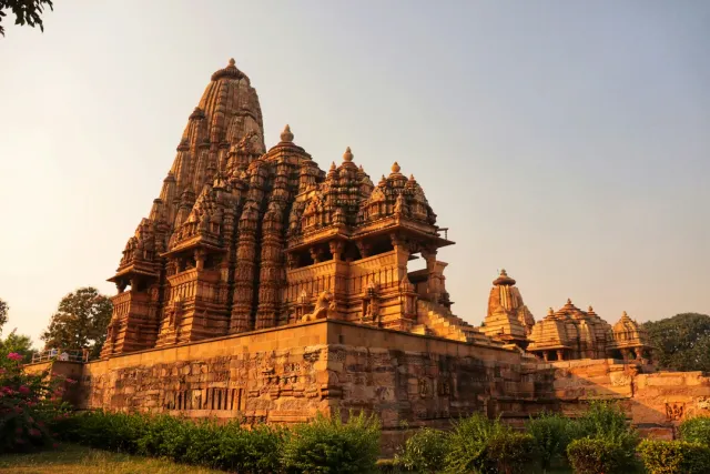 UNESCO World Heritage temples with intricate erotic carvings. Sound and light shows narrating ancient Chandela stories. Safari Sutra Tip: Join our guided temple tour for hidden history gems.