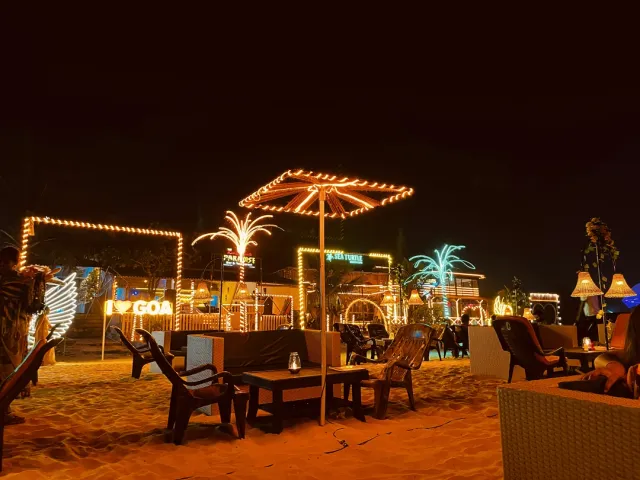 Baga, Calangute, and Anjuna beaches for vibrant shacks and nightlife. Flea markets and live music at Anjuna's hippie vibe. Safari Sutra Tip: Join our sunset beach party tour with local DJs.