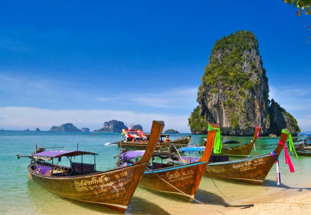 Beaches, Phi Phi islands, and snorkeling galore. Luxury long-tail boat trips? Say no more!