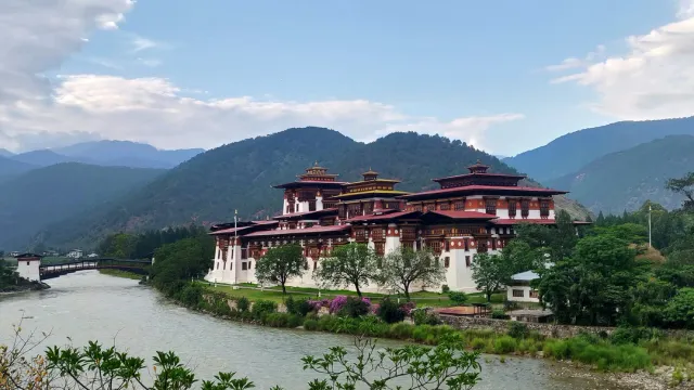 Majestic Punakha Dzong at river confluence. Safari Sutra: Ask about our river-rafting day trip!