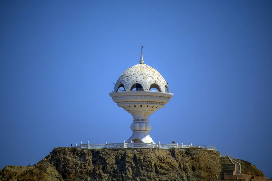 We craft seamless journeys blending Arabian heritage, desert thrills and coastal serenity — from fortified old towns to wadi swims and desert nights. We craft seamless journeys blending Arabian heritage, desert thrills and coastal serenity — from fortified old towns to wadi swims and desert nights.